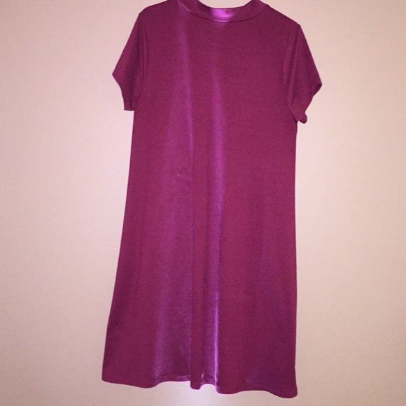 T shirt Dress - Picture 2 of 3